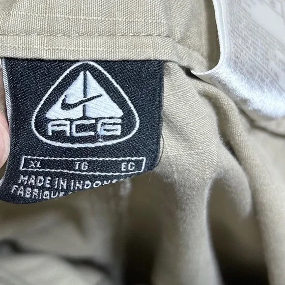Nike ACG Vintage Cargo Pants Tan Ripstop Utility Mens XL All Conditions Gear - Picture 9 of 10